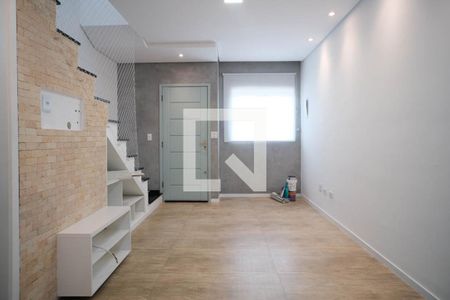 Sala de casa à venda com 2 quartos, 69m² em Vila Guilhermina, São Paulo