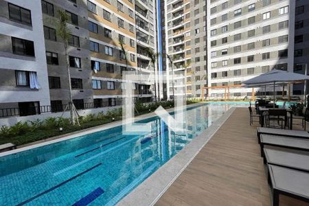 Apartamento para alugar com 24m², 1 quarto e sem vaga Apartamento para alugar com 24m², 1 quarto e sem vagaÁrea comum - Piscina