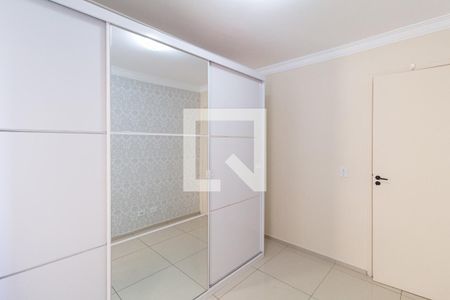 Quarto 2 de apartamento à venda com 2 quartos, 45m² em São Pedro, Osasco