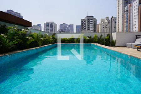 Studio à venda com 28m², 1 quarto e sem vagaPiscina