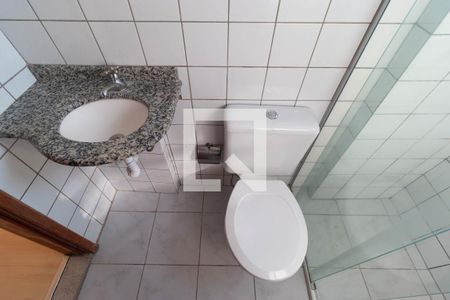 Apartamento à venda com 44m², 2 quartos e 1 vaga Apartamento à venda com 44m², 2 quartos e 1 vagaBanheiro