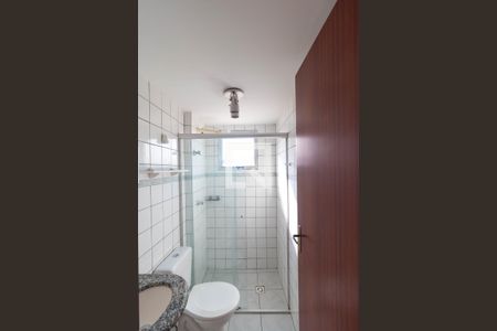 Apartamento à venda com 44m², 2 quartos e 1 vaga Apartamento à venda com 44m², 2 quartos e 1 vagaBanheiro