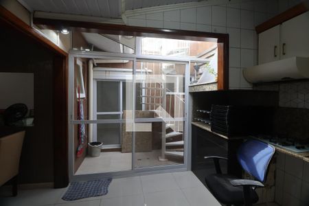 Casa de condomínio à venda com 96m², 3 quartos e 2 vagasCozinha