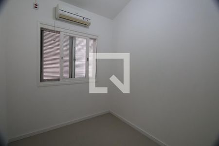 Quarto 1 de casa de condomínio à venda com 3 quartos, 96m² em Rio Branco, Canoas