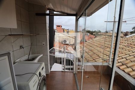 Casa de condomínio à venda com 96m², 3 quartos e 2 vagasÁrea de Serviço