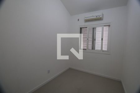 Quarto 1 de casa de condomínio à venda com 3 quartos, 96m² em Rio Branco, Canoas