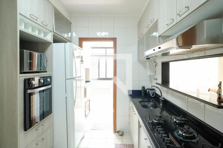 Apartamento à venda com 94m², 2 quartos e 2 vagasCozinha