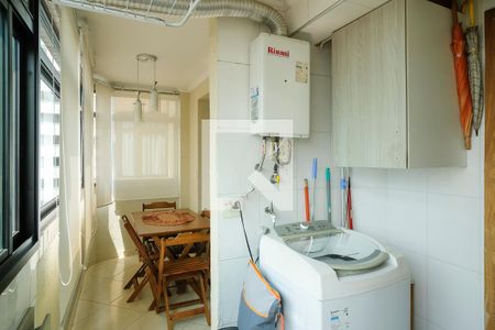 Apartamento à venda com 94m², 2 quartos e 2 vagasÁrea de serviço