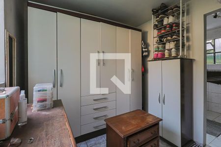 Casa à venda com 400m², 3 quartos e 6 vagasCloset da suíte 2
