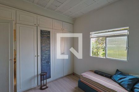 Casa à venda com 400m², 3 quartos e 6 vagasSuíte 1