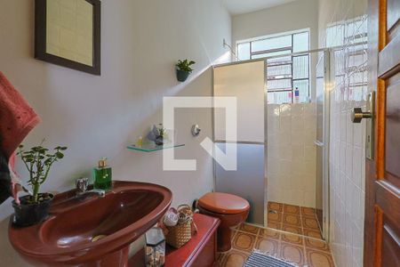 Casa à venda com 400m², 3 quartos e 6 vagasBanheiro