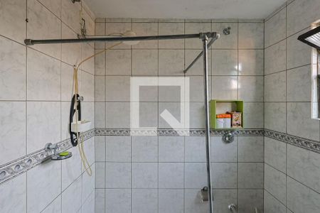 Casa à venda com 400m², 3 quartos e 6 vagasBanheiro da Suíte 2