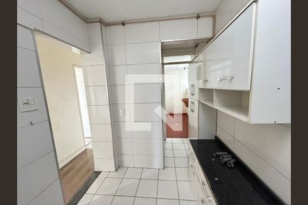 Apartamento para alugar com 73m², 2 quartos e sem vagaCozinha