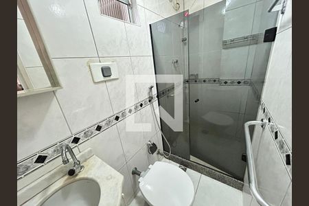 Apartamento para alugar com 73m², 2 quartos e sem vagaBanheiro