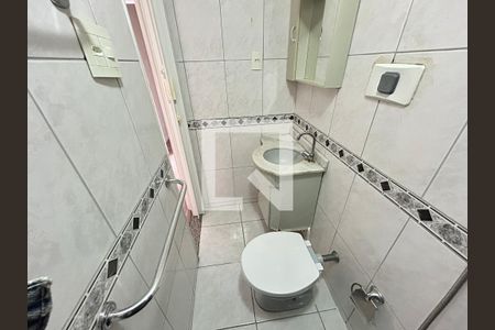 Apartamento para alugar com 73m², 2 quartos e sem vagaBanheiro