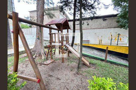 Apartamento para alugar com 73m², 2 quartos e sem vagaÁrea comum - Playground