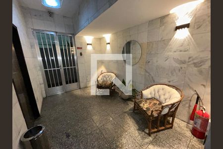 Apartamento para alugar com 73m², 2 quartos e sem vagaHall de entrada