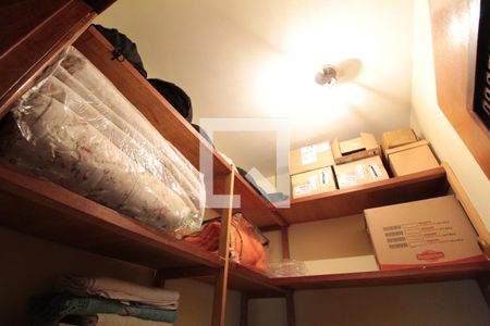 Casa à venda com 1000m², 5 quartos e 10 vagasRoupeiro