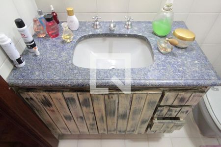 Casa à venda com 1000m², 5 quartos e 10 vagasBanheiro da Suite