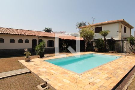 Casa à venda com 1000m², 5 quartos e 10 vagasPiscina