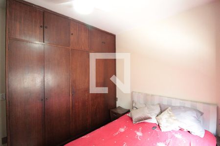 Casa à venda com 1000m², 5 quartos e 10 vagasQuarto 2