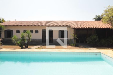 Casa à venda com 1000m², 5 quartos e 10 vagasQuintal