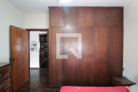 Casa à venda com 1000m², 5 quartos e 10 vagasQuarto 2