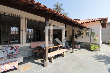 Casa à venda com 1000m², 5 quartos e 10 vagasQuintal
