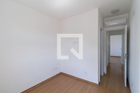 Apartamento à venda com 160m², 3 quartos e 2 vagasSuíte 