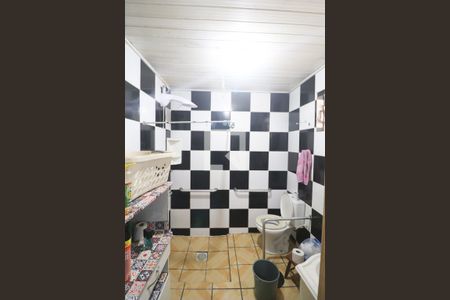 Casa à venda com 65m², 2 quartos e 1 vagaBanheiro