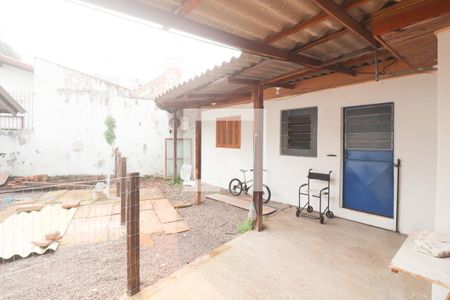 Casa à venda com 65m², 2 quartos e 1 vagaÁrea externa