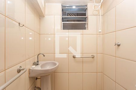 Casa à venda com 250m², 3 quartos e 7 vagasBanheiro da Garagem 1