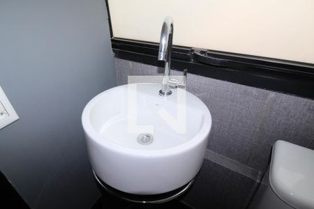 Lavabo de apartamento à venda com 1 quarto, 72m² em Vila Nova Conceição, São Paulo