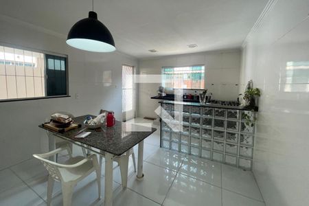 Cozinha de casa para alugar com 2 quartos, 120m² em Santo Antonio, Duque de Caxias