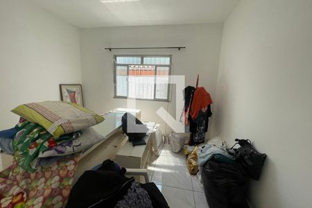 Quarto 2 de casa para alugar com 2 quartos, 120m² em Santo Antonio, Duque de Caxias