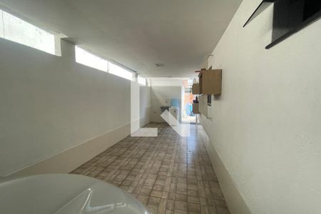 Varanda de casa para alugar com 2 quartos, 120m² em Santo Antonio, Duque de Caxias