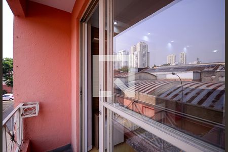 Sala - Varanda  de apartamento para alugar com 3 quartos, 70m² em Vila Firmiano Pinto, São Paulo