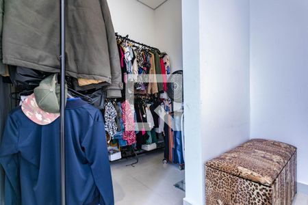 Casa para alugar com 143m², 3 quartos e 2 vagas Casa para alugar com 143m², 3 quartos e 2 vagasQuarto 3 - Suíte - Closet