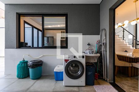 Casa para alugar com 143m², 3 quartos e 2 vagas Casa para alugar com 143m², 3 quartos e 2 vagasÁrea de Serviço