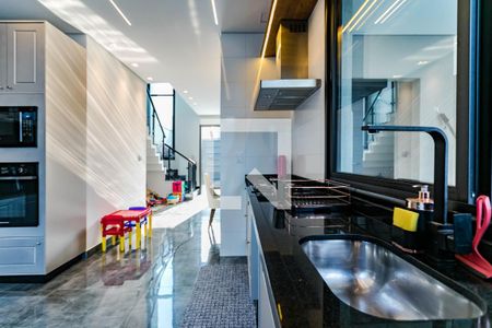 Casa para alugar com 143m², 3 quartos e 2 vagas Casa para alugar com 143m², 3 quartos e 2 vagasCozinha