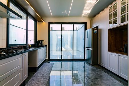Casa para alugar com 143m², 3 quartos e 2 vagas Casa para alugar com 143m², 3 quartos e 2 vagasCozinha