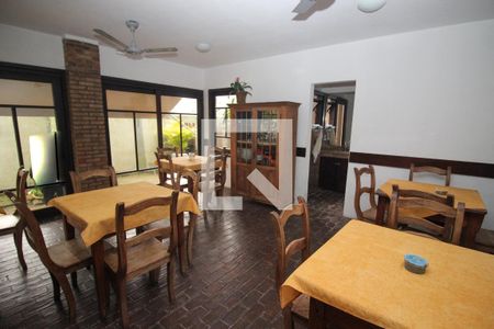 Casa de condomínio para alugar com 175m², 3 quartos e 2 vagasÁrea comum - Salão de festas