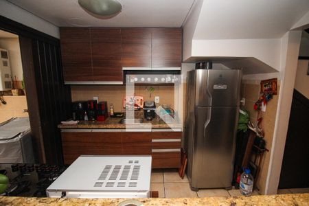 Casa de condomínio para alugar com 175m², 3 quartos e 2 vagasCozinha