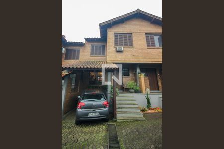 Casa de condomínio para alugar com 175m², 3 quartos e 2 vagasFachada