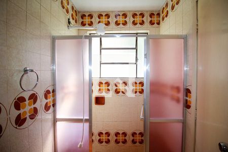 Apartamento à venda com 130m², 4 quartos e 2 vagas Apartamento à venda com 130m², 4 quartos e 2 vagasSuíte