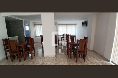 Apartamento para alugar com 55m², 2 quartos e 1 vaga Apartamento para alugar com 55m², 2 quartos e 1 vagaÁrea comum - Salão de festas