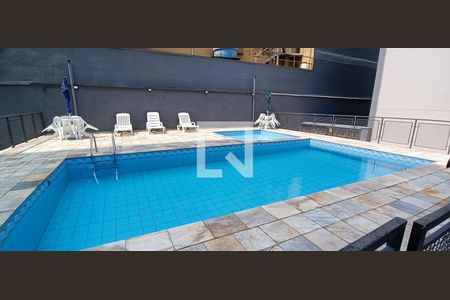 Apartamento para alugar com 55m², 2 quartos e 1 vaga Apartamento para alugar com 55m², 2 quartos e 1 vagaÁrea comum - Piscina