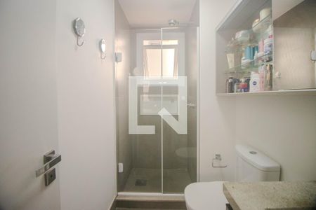 Apartamento à venda com 81m², 3 quartos e 2 vagasBanheiro da Suíte