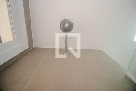 Apartamento à venda com 81m², 3 quartos e 2 vagasBanheiro da Suíte