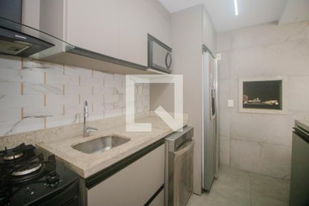 Apartamento à venda com 81m², 3 quartos e 2 vagasCozinha e Área de Serviço